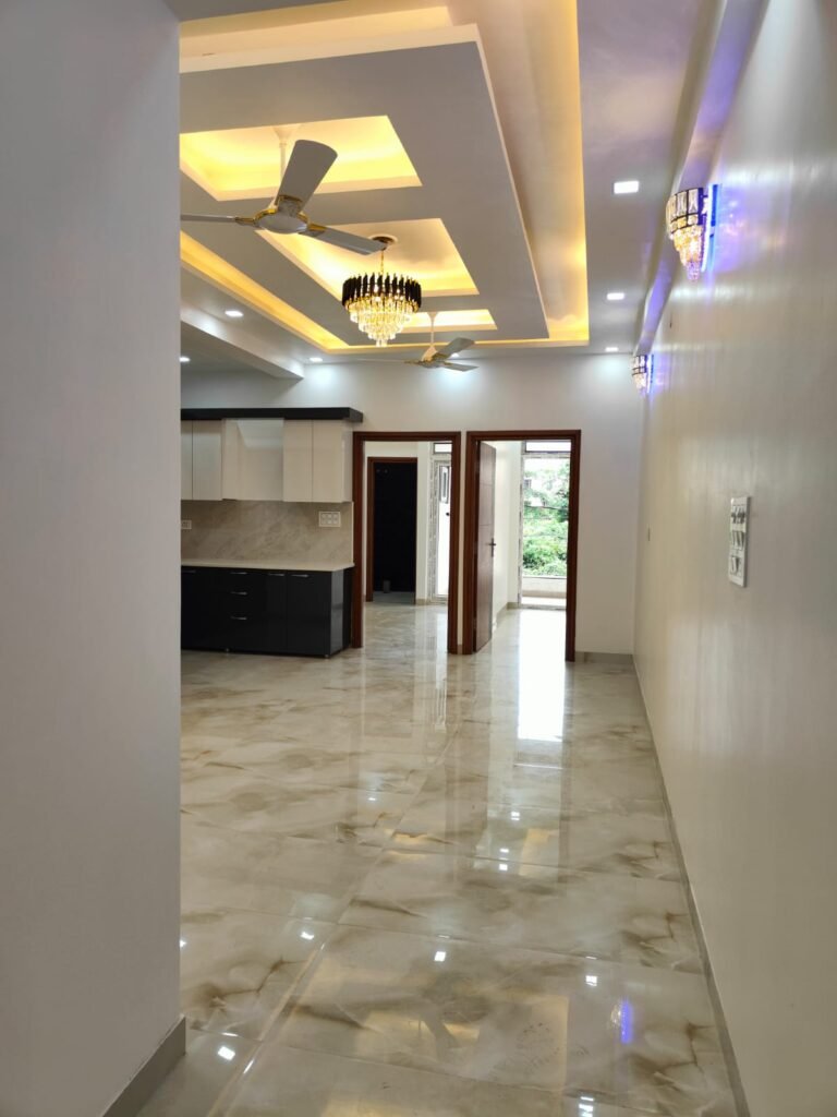 WhatsApp Image 2025-03-22 at 10.44.00 (2)